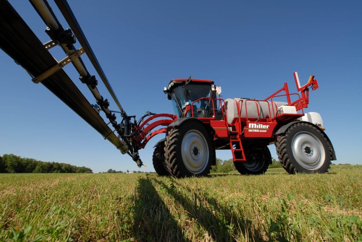 IntelliSpray 2 » Miller Self Propelled Sprayers